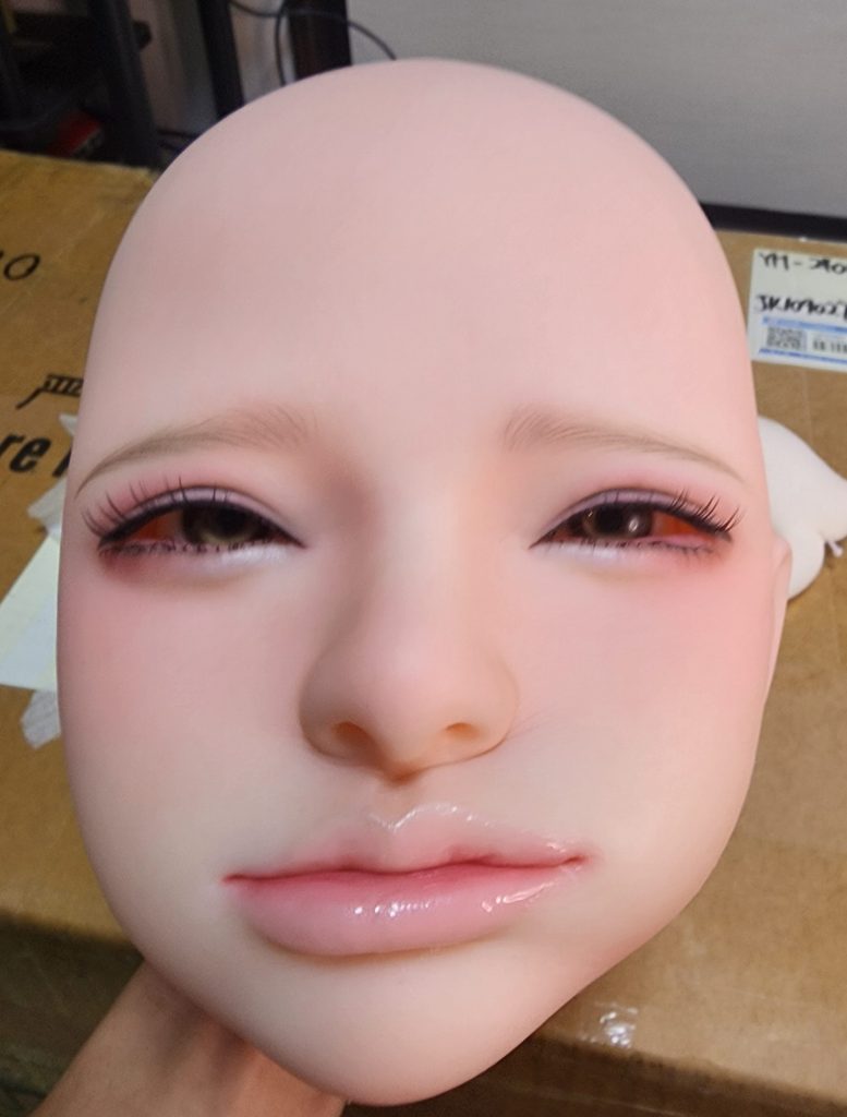 瑠璃ヘッドの開封時の様子拡大画面