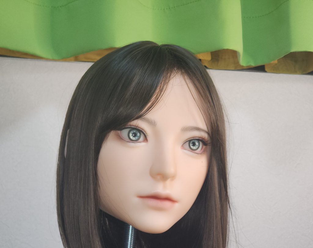 天城ちゃんヘッドにウィッグを試着