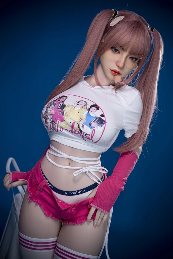 orangeInツインテールお姉さん系ラブドール